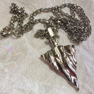 Where did men’s arrowhead necklace new